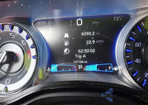 2019 Chrysler 300 300S z USA, uszkodzony, nr VIN 2C3CCABG0KH515491